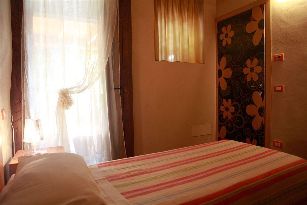Dimora Le Nove Fate Hotell Bergamo Eksteriør bilde