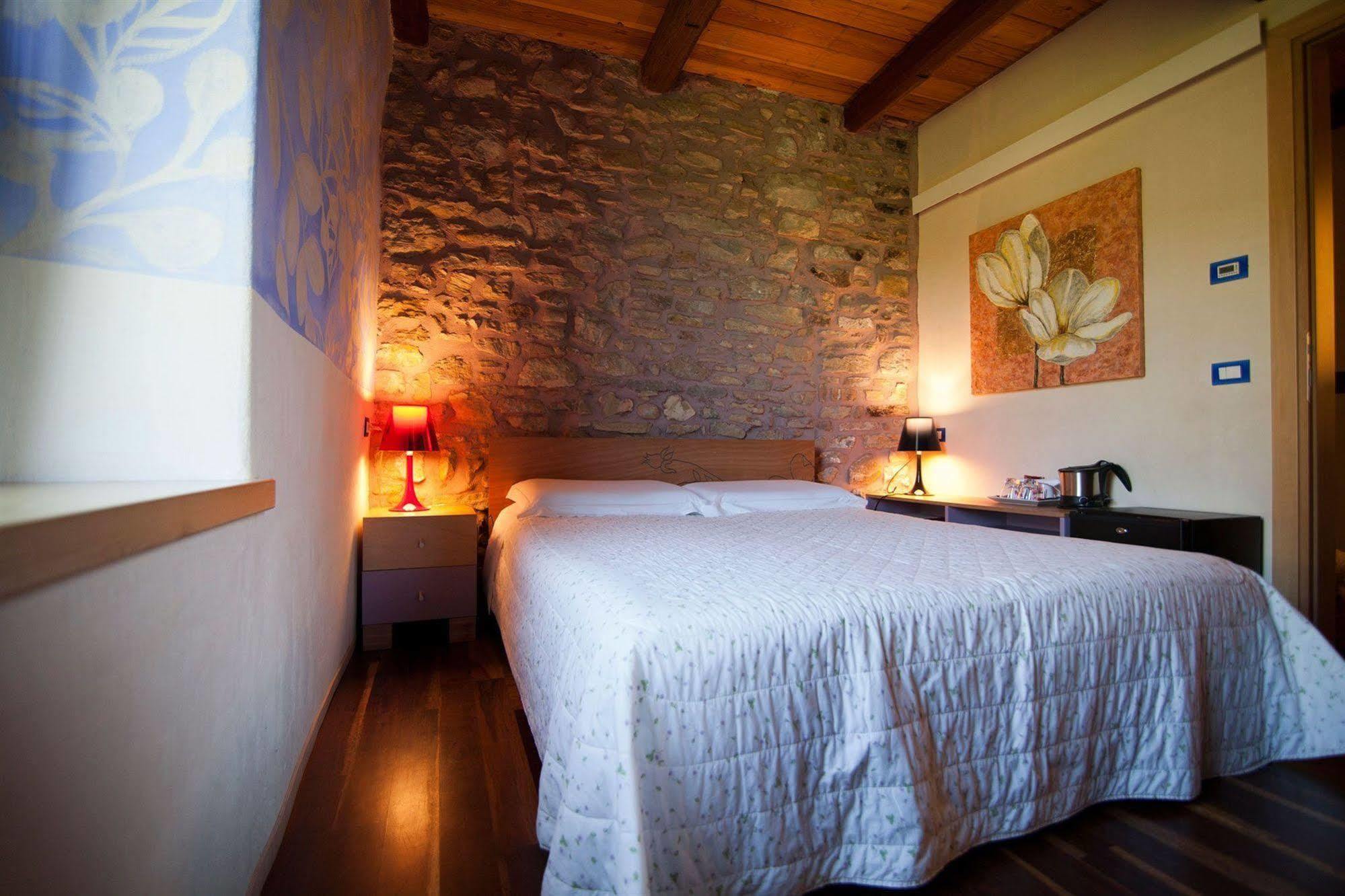 Dimora Le Nove Fate Hotell Bergamo Eksteriør bilde